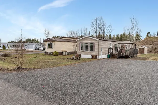 6707 Chris Tierney Private, Greely - Metcalfe - Osgoode - Vernon And Area, ON K4P 1H4