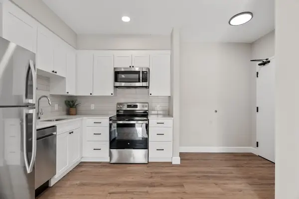 76 Hamilton ST #202, Goderich, ON N7A 1P9