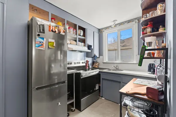 25 East 39th ST, Hamilton, ON L8V 4G9