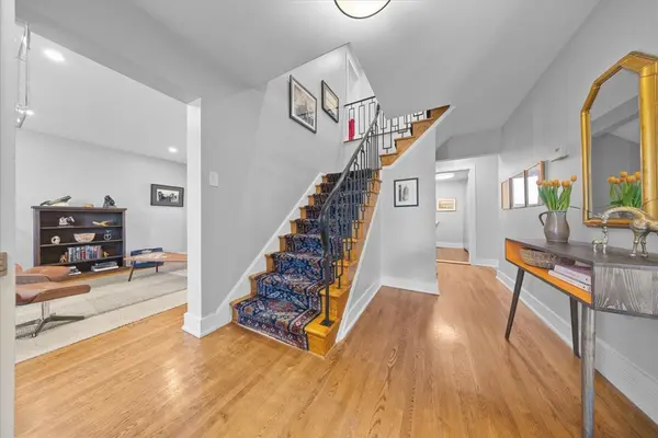 1912 Oakdean CRES, Beacon Hill North - South And Area, ON K1J 6H3