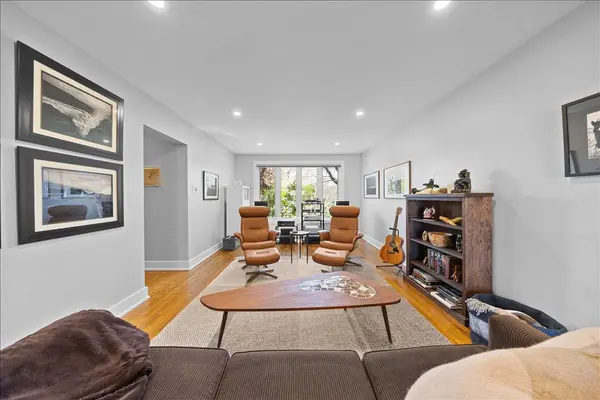 1912 Oakdean CRES, Beacon Hill North - South And Area, ON K1J 6H3