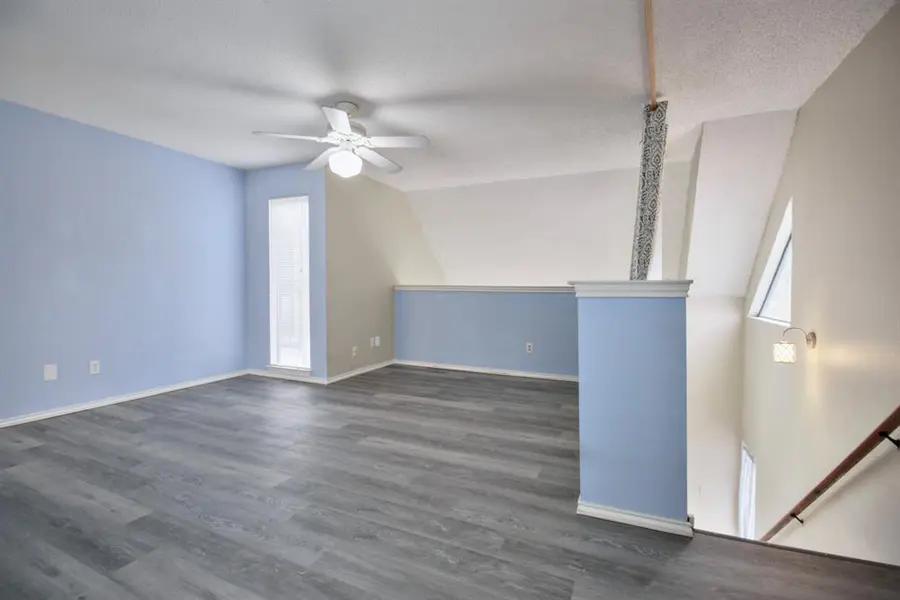 2301 Basil Drive #F211, Arlington, TX 76006