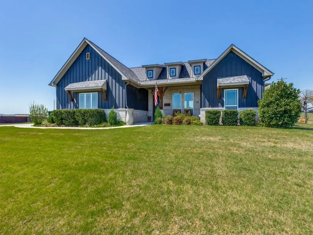 400 Christian Way, Azle, TX 76020