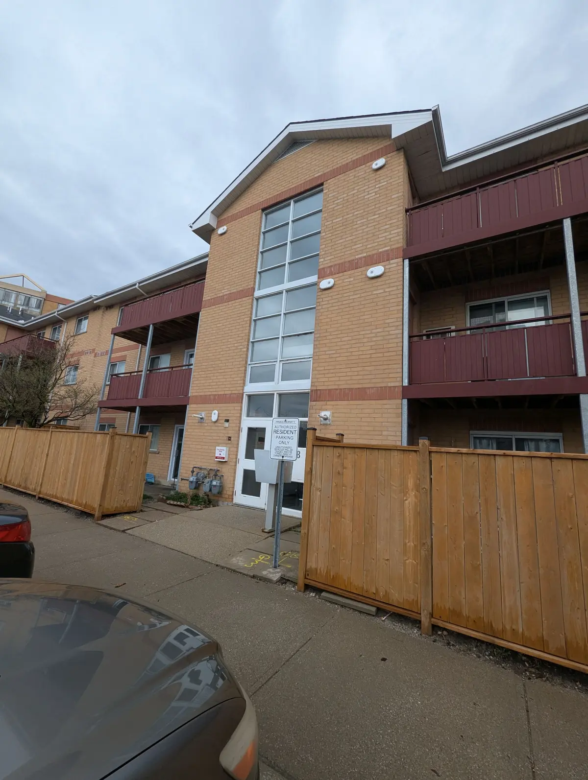 211 Forum DR #207B, Mississauga, ON L4Z 4C1