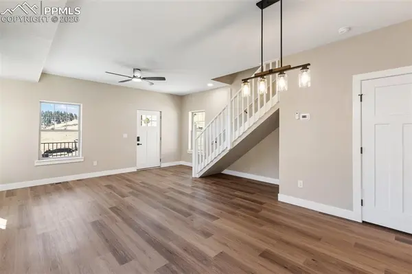 207 W Womack AVE, Cripple Creek, CO 80813