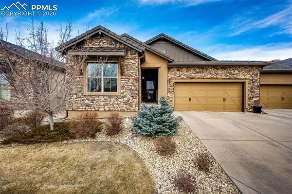 2086 Villa Creek CIR, Colorado Springs, CO 80921