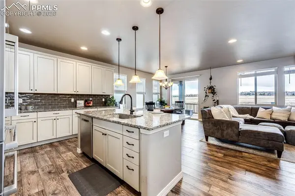 2086 Villa Creek CIR, Colorado Springs, CO 80921