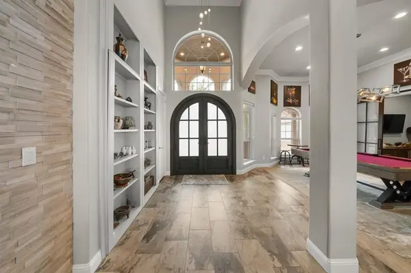 7004 Stone Bluff Court, Granbury, TX 76048