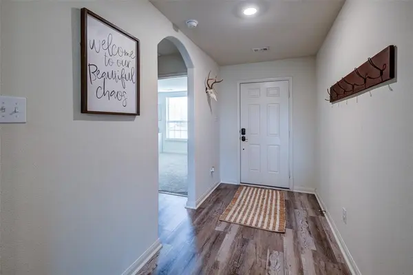 3003 Watercrest Drive, Sanger, TX 76266