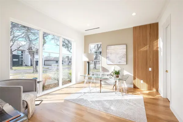 3715 Rockdale Drive, Dallas, TX 75220