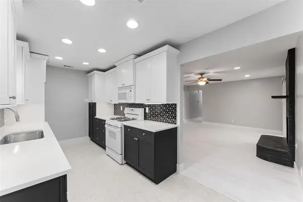 2325 Monticello Drive, Mesquite, TX 75149