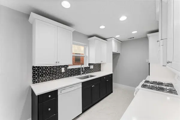 2325 Monticello Drive, Mesquite, TX 75149