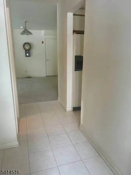 26 Cardinal Ln #26, Hampton Twp., NJ 07860