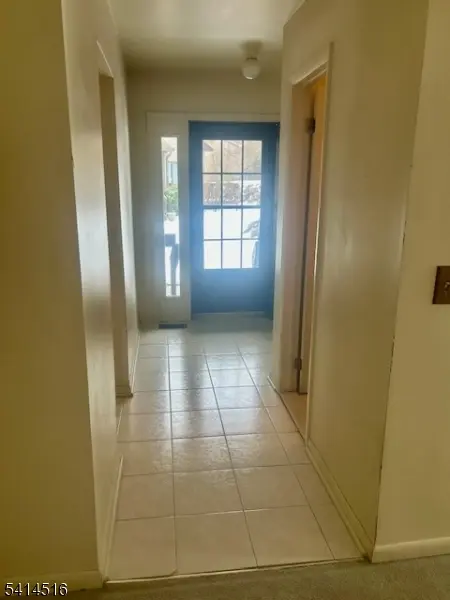 26 Cardinal Ln #26, Hampton Twp., NJ 07860