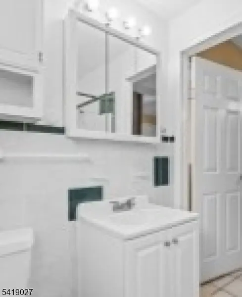 339 Paxton St, Paterson City, NJ 07503