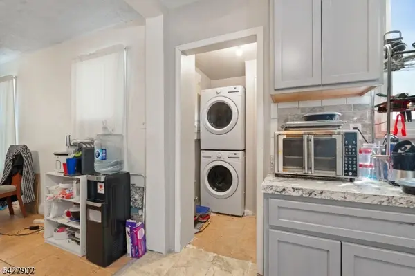 726 14Th Ave, Paterson City, NJ 07504