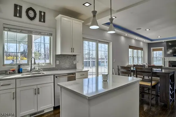 62 Colonial Woods Dr, West Orange Twp., NJ 07052