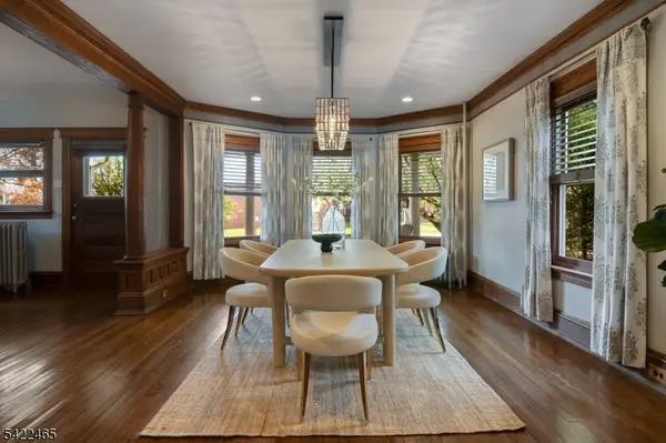 8 Thomas St, Caldwell Boro Twp., NJ 07006