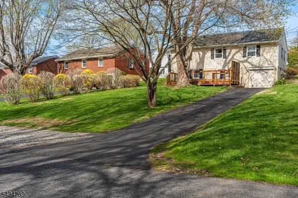 454 Russell Ave, Pohatcong Twp., NJ 08865