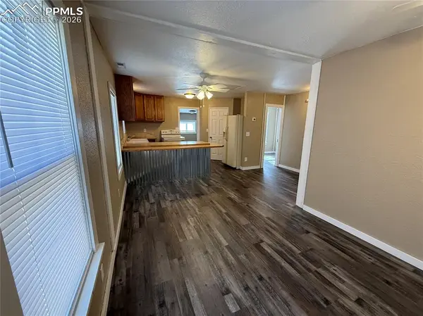 709 S 3rd ST, Lamar, CO 81052