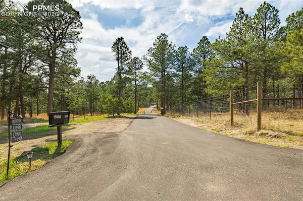 15950 Roller Coaster RD, Colorado Springs, CO 80921