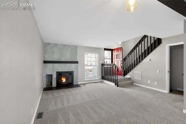 2609 Hatch CIR, Colorado Springs, CO 80918