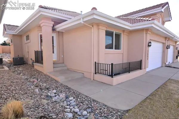 13688 Paradise Villas GRV, Colorado Springs, CO 80921