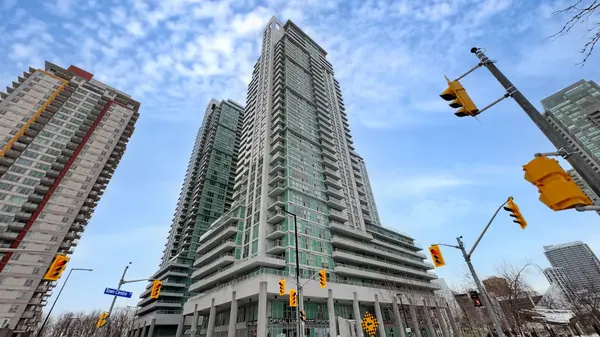 70 Town Centre CT #1002, Toronto E09, ON M1P 0B2