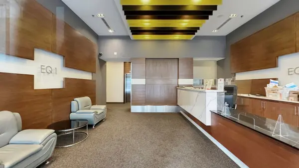 70 Town Centre CT #1002, Toronto E09, ON M1P 0B2