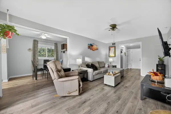 2036 Northern AVE, Innisfil, ON L9S 1Z4