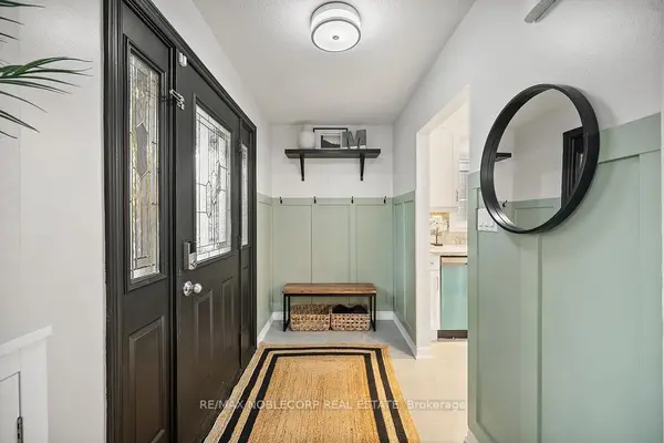 42 Mitchell AVE, New Tecumseth, ON L9R 1C2