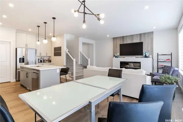 155 Keith WAY, Saskatoon, SK S7V 0X9