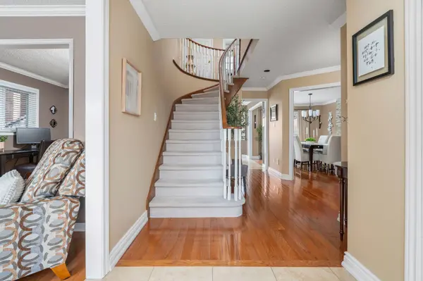 64 Whitbread AVE, Caledon, ON L7E 1R1