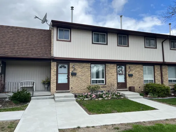 210 Glamis RD #22, Cambridge, ON N1R 6L3