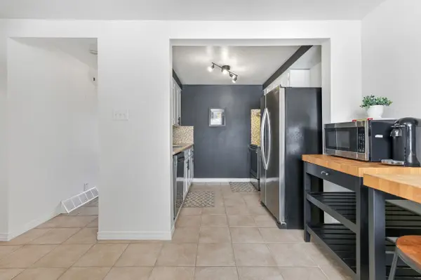 210 Glamis RD #22, Cambridge, ON N1R 6L3