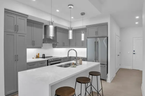 71 WYNDHAM ST S #1006, Guelph, ON N1E 5R3