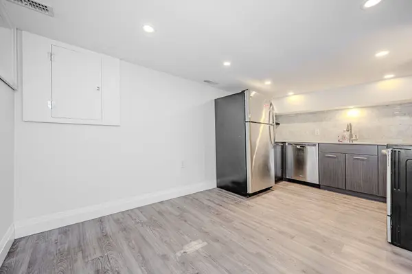 74 CATHCART ST #1-Lower Lvl, Hamilton, ON L8R 1M5
