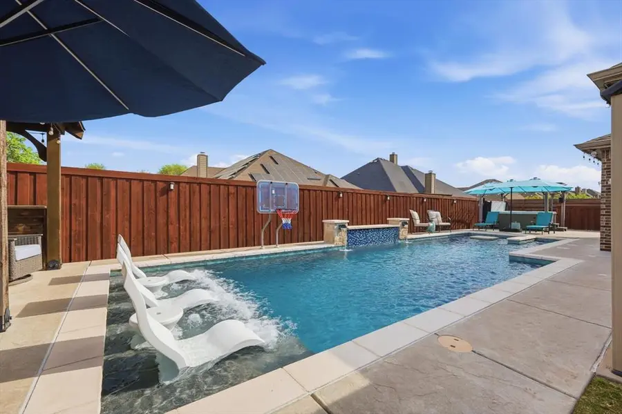 509 Autumn Run Drive, Midlothian, TX 76065