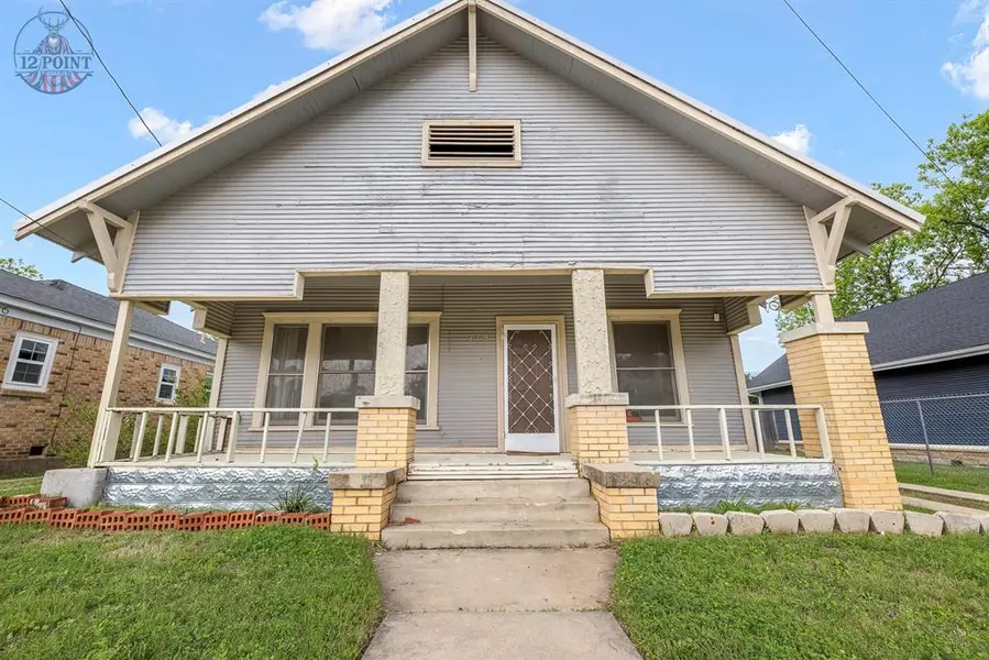 719 W Tarleton Street, Stephenville, TX 76401