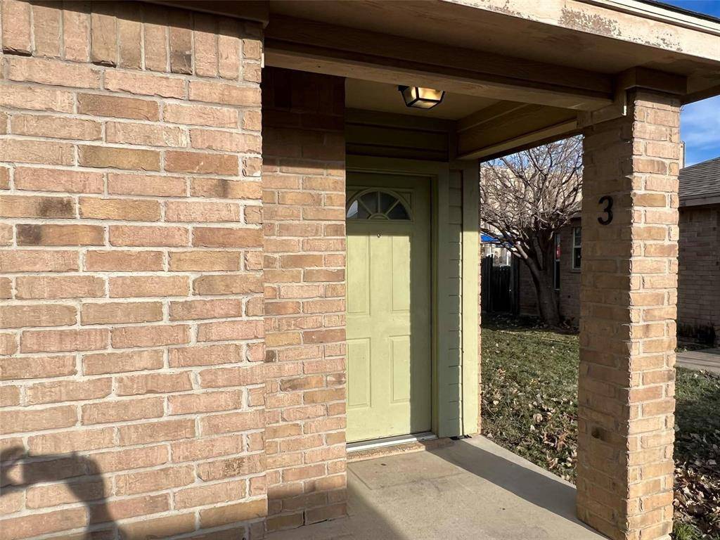 121 Cambridge Drive #3, Saginaw, TX 76179