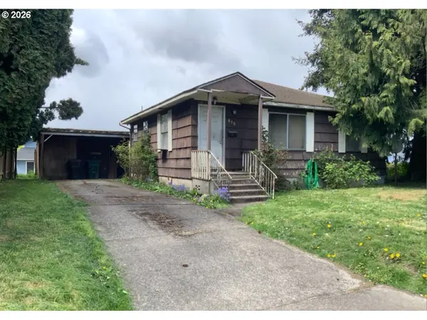 815 32ND AVE, Longview, WA 98632