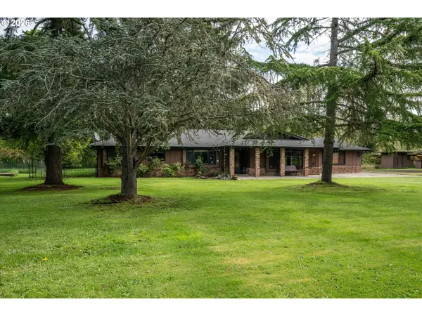 38613 HIGHWAY 58, Dexter, OR 97431