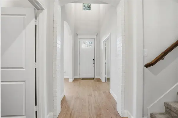 5861 Pollard Drive, Westworth Village, TX 76114