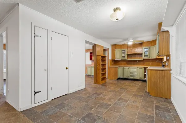 10130 Brookwood Drive, Tyler, TX 75707