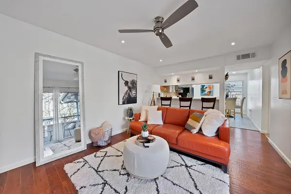 4347 Dickason Avenue #214, Dallas, TX 75219