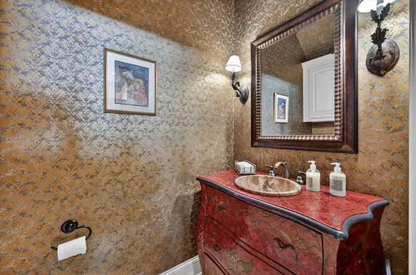 4627 Collinwood Avenue, Fort Worth, TX 76107