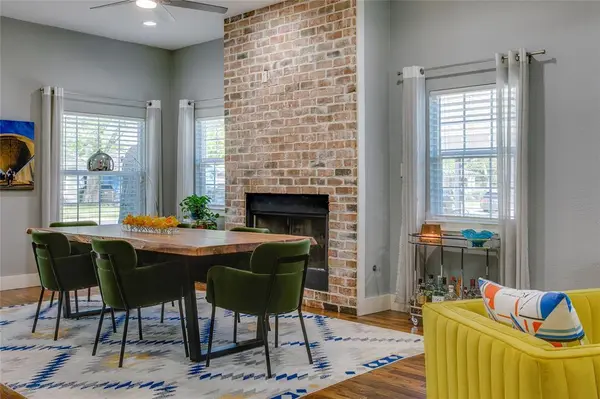 322 S Brighton Avenue, Dallas, TX 75208