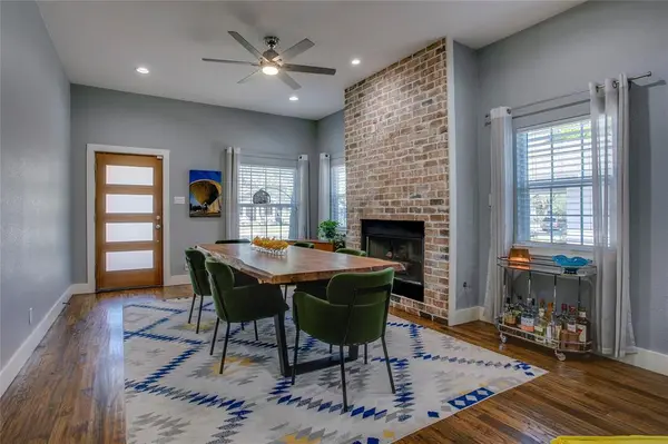 322 S Brighton Avenue, Dallas, TX 75208