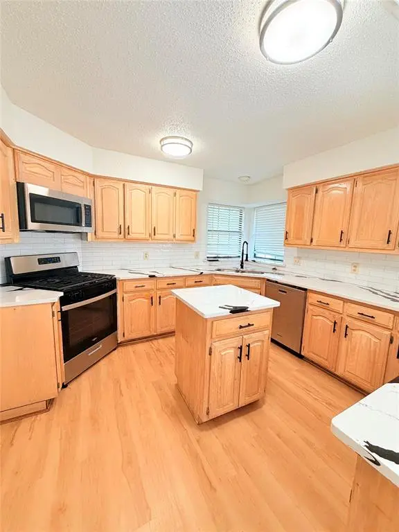 3613 Longbow Lane, Plano, TX 75023