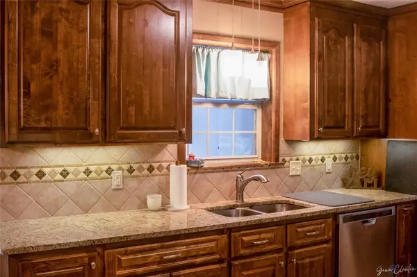 2037 Orbit Drive, Bossier City, LA 71112